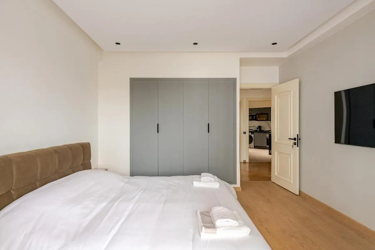 Luxury Central Apartment Not Overlooked Casablanca