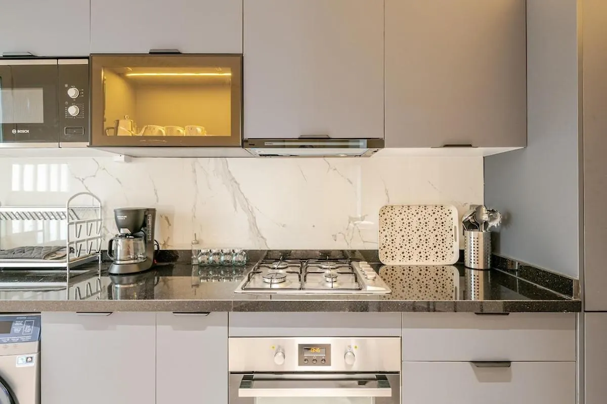 Luxury Central Apartment Not Overlooked Casablanca